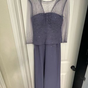 Full length mother of the bride or groom dress